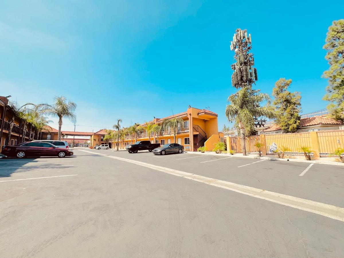 Express Inn & Suites Ontario Airport Exterior foto