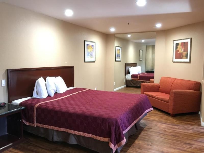 Express Inn & Suites Ontario Airport Exterior foto
